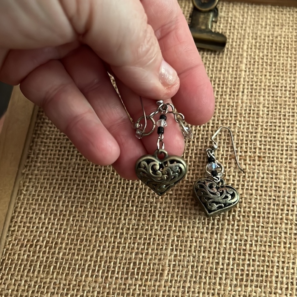 Handmade earrings - Picture 2 of 3